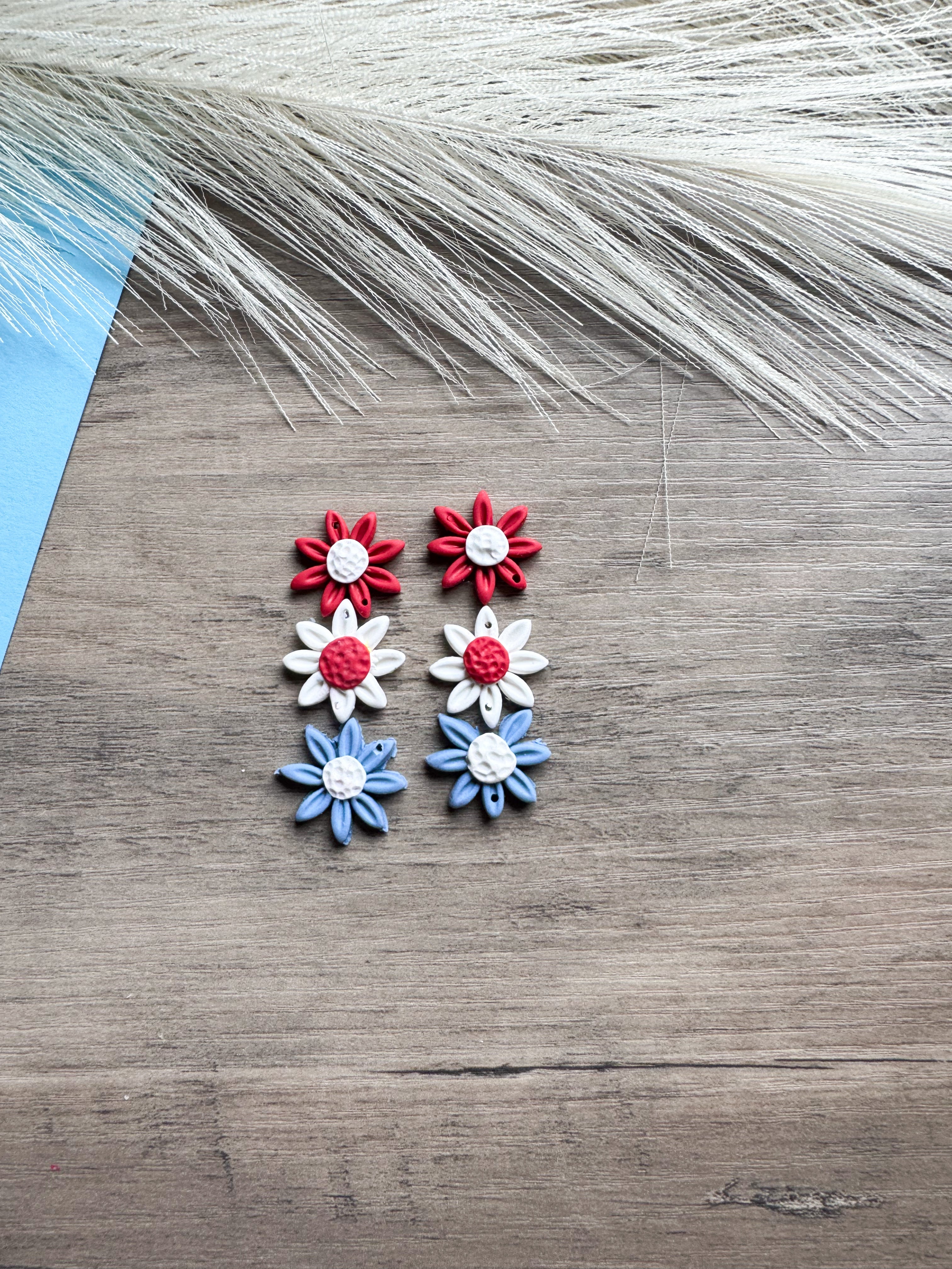 Red White and Blue Daisy Drops