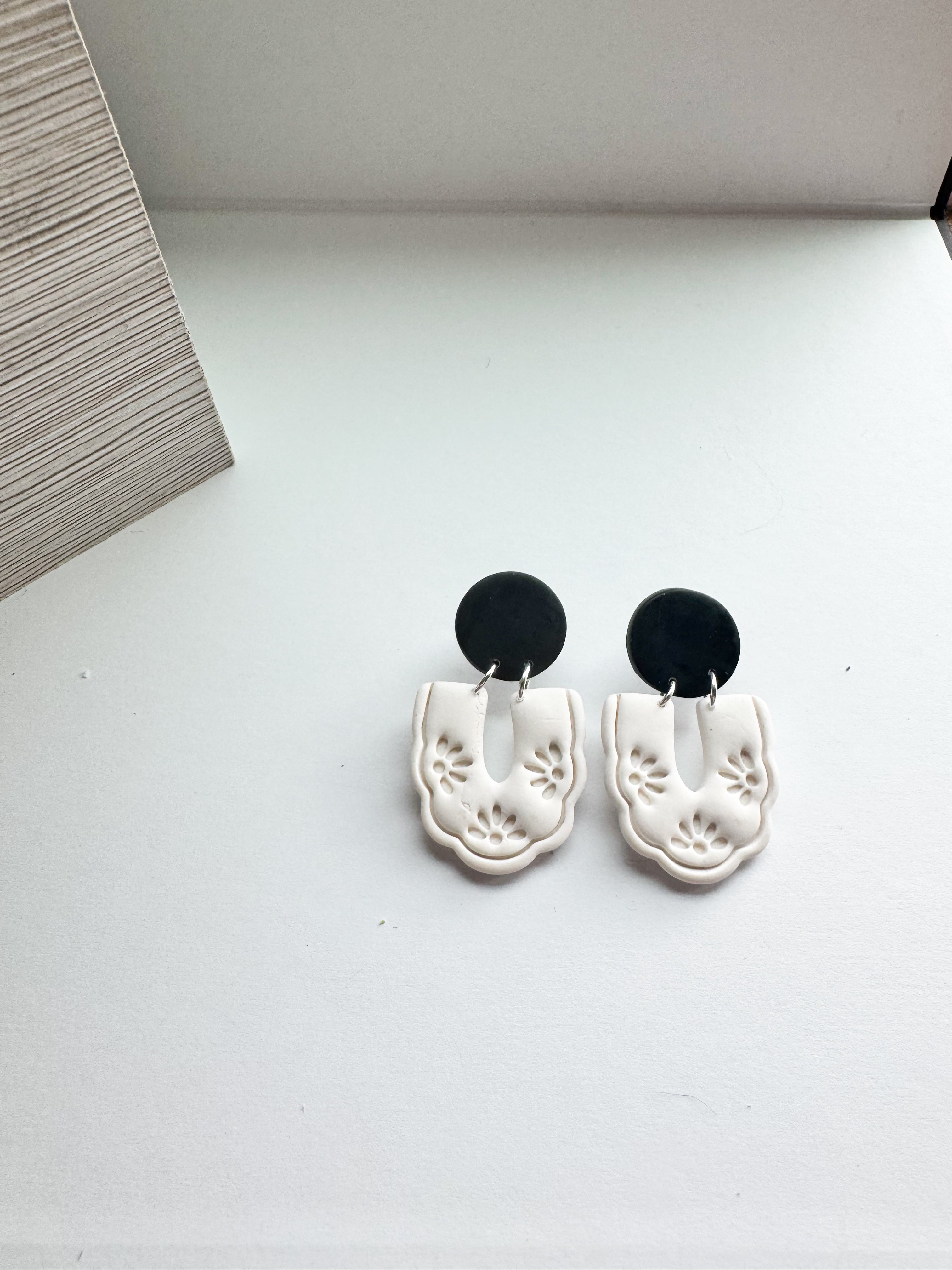 Clay Lace: engraved scalloped dangles