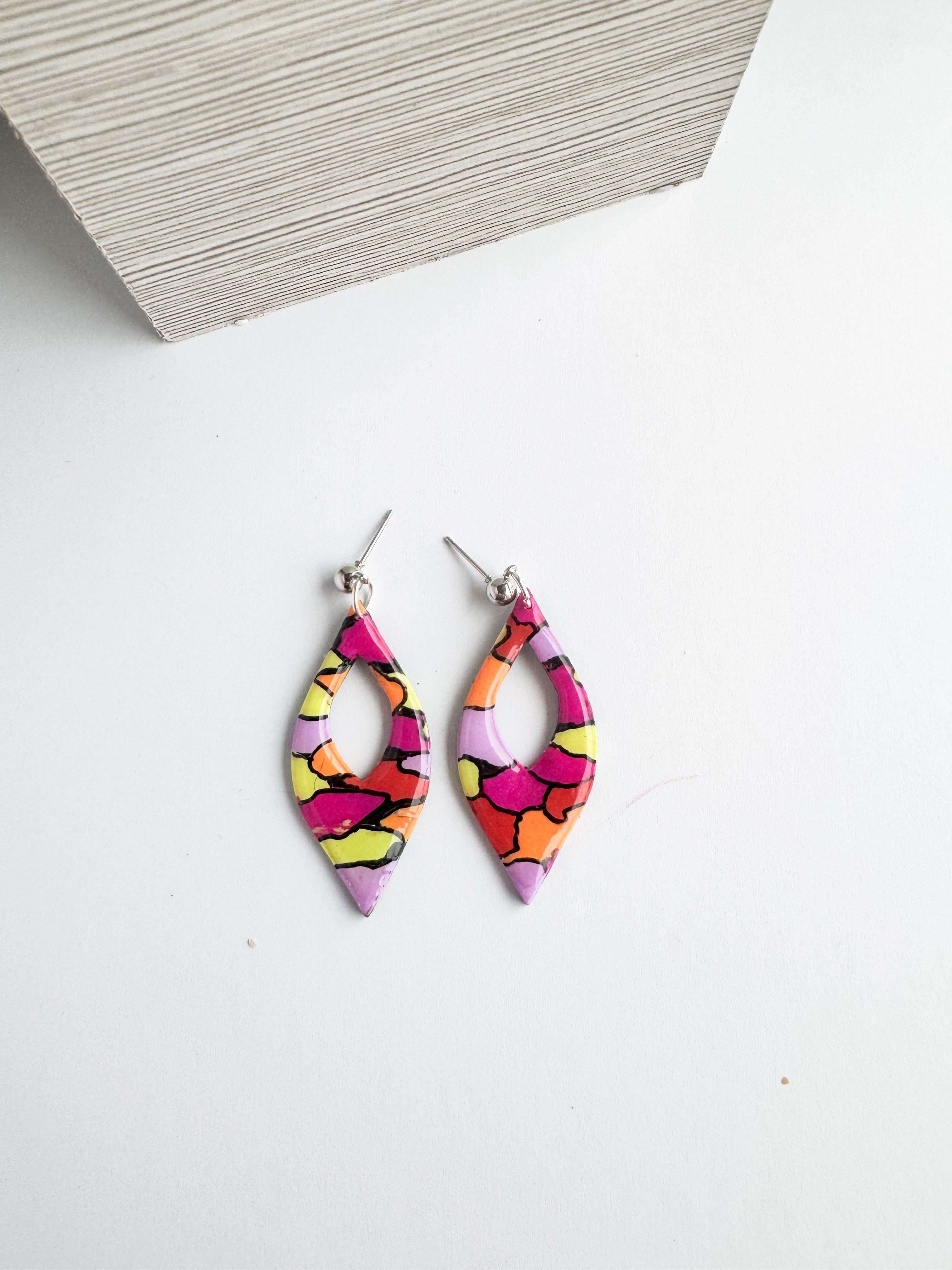 Electric Orbit Dangles