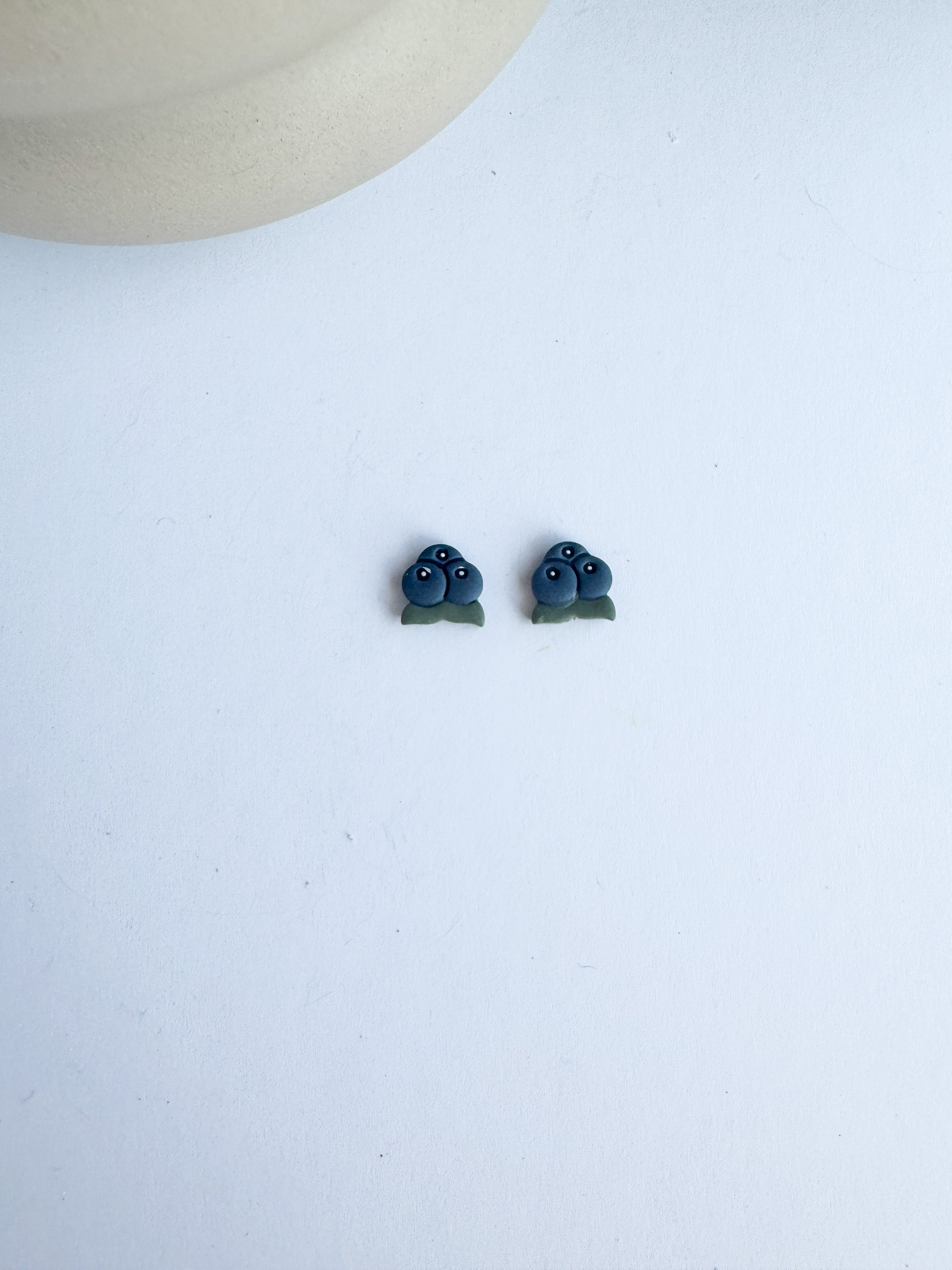 Berry Studs