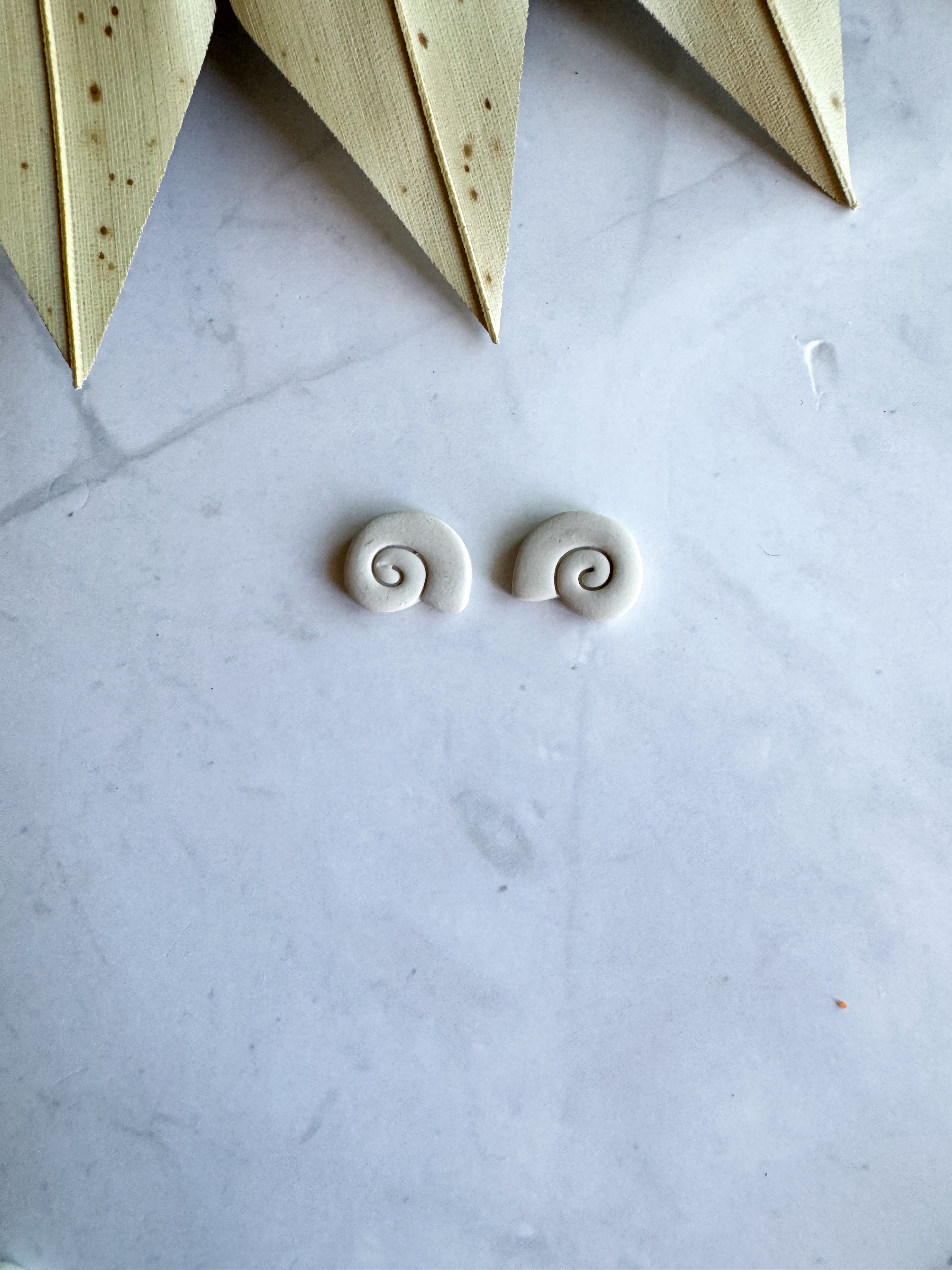 Individual Beach Studs