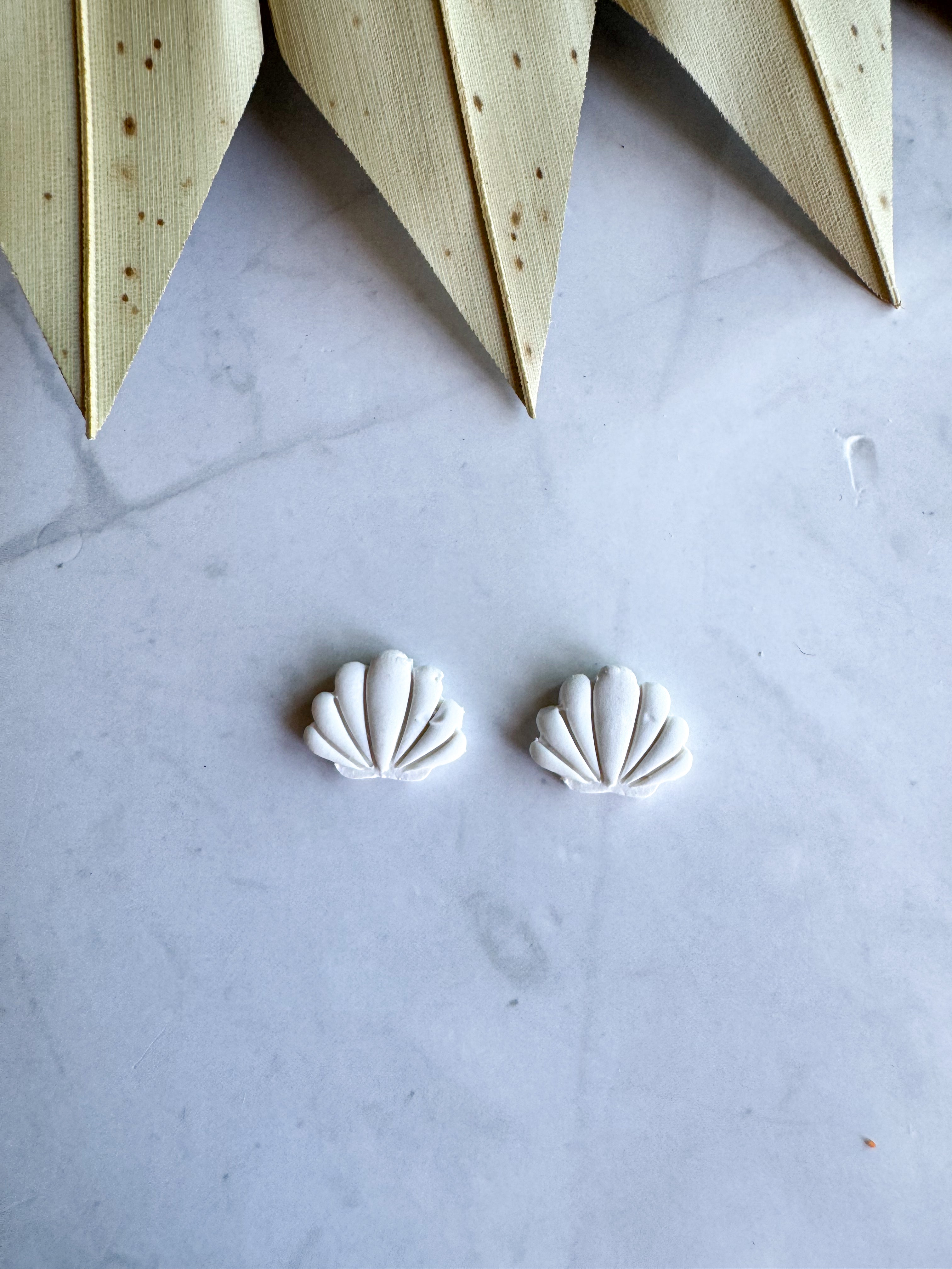 Individual Beach Studs