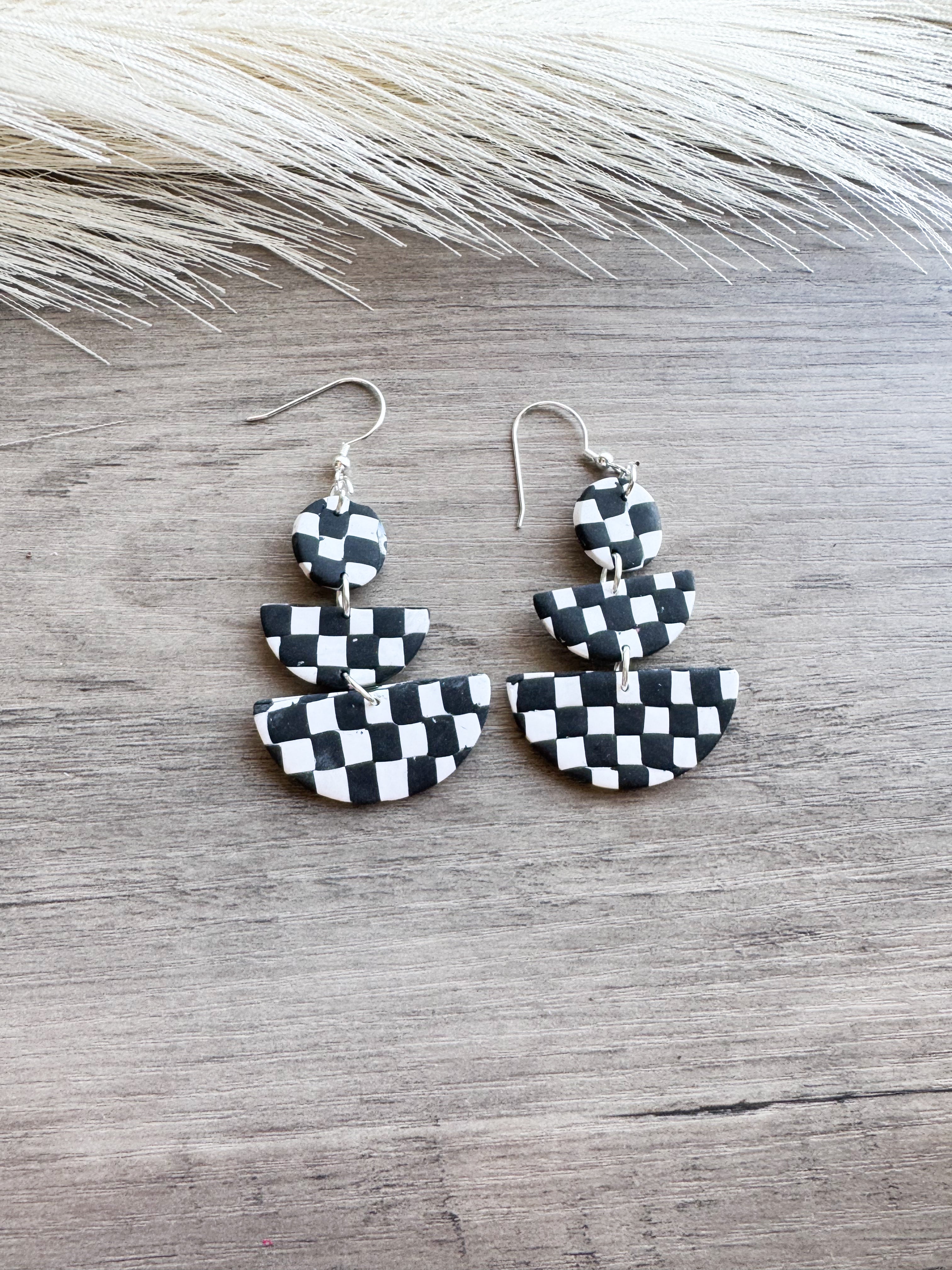 Outlaw Checkers