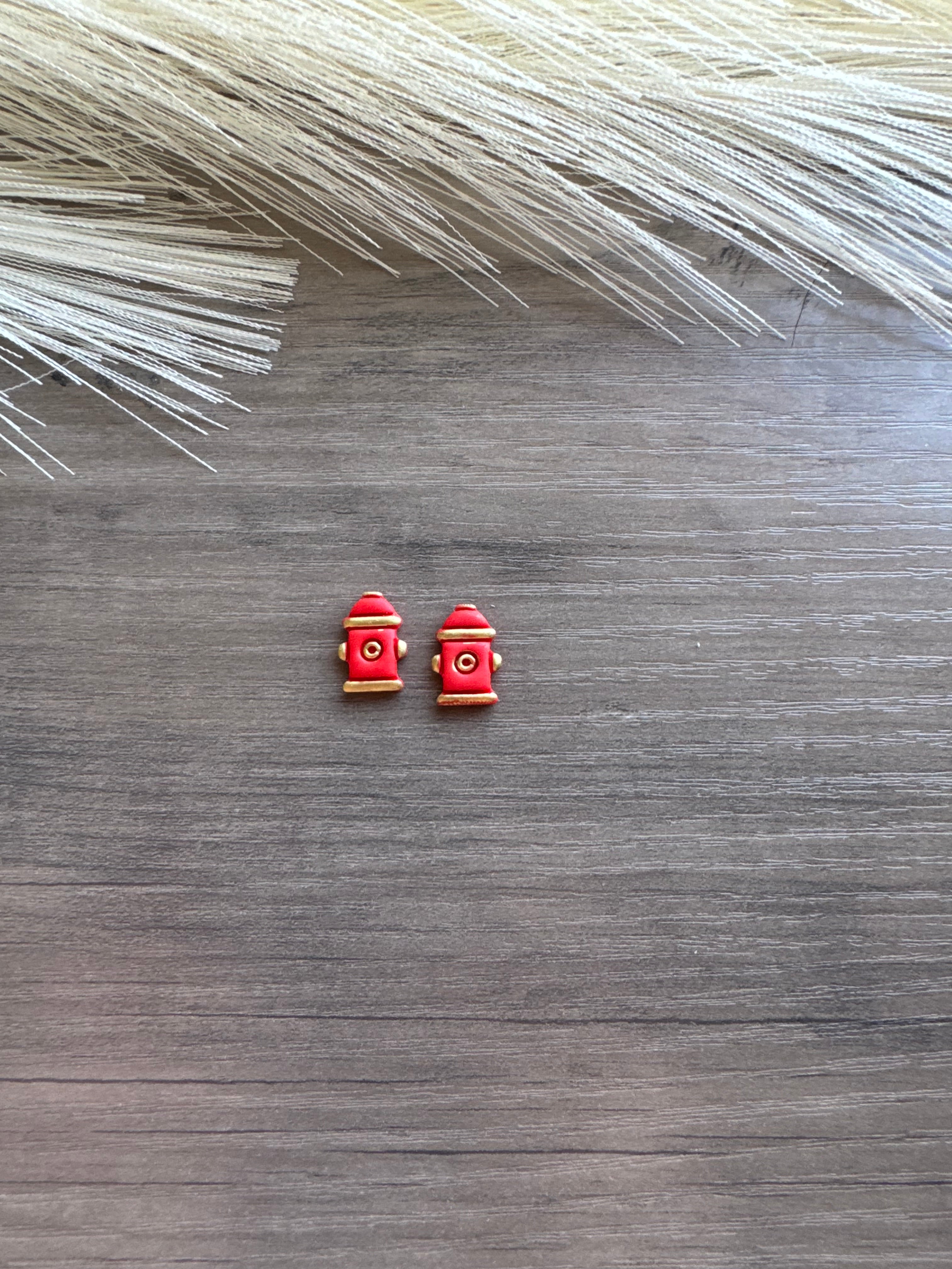 Hydrant Hero Studs