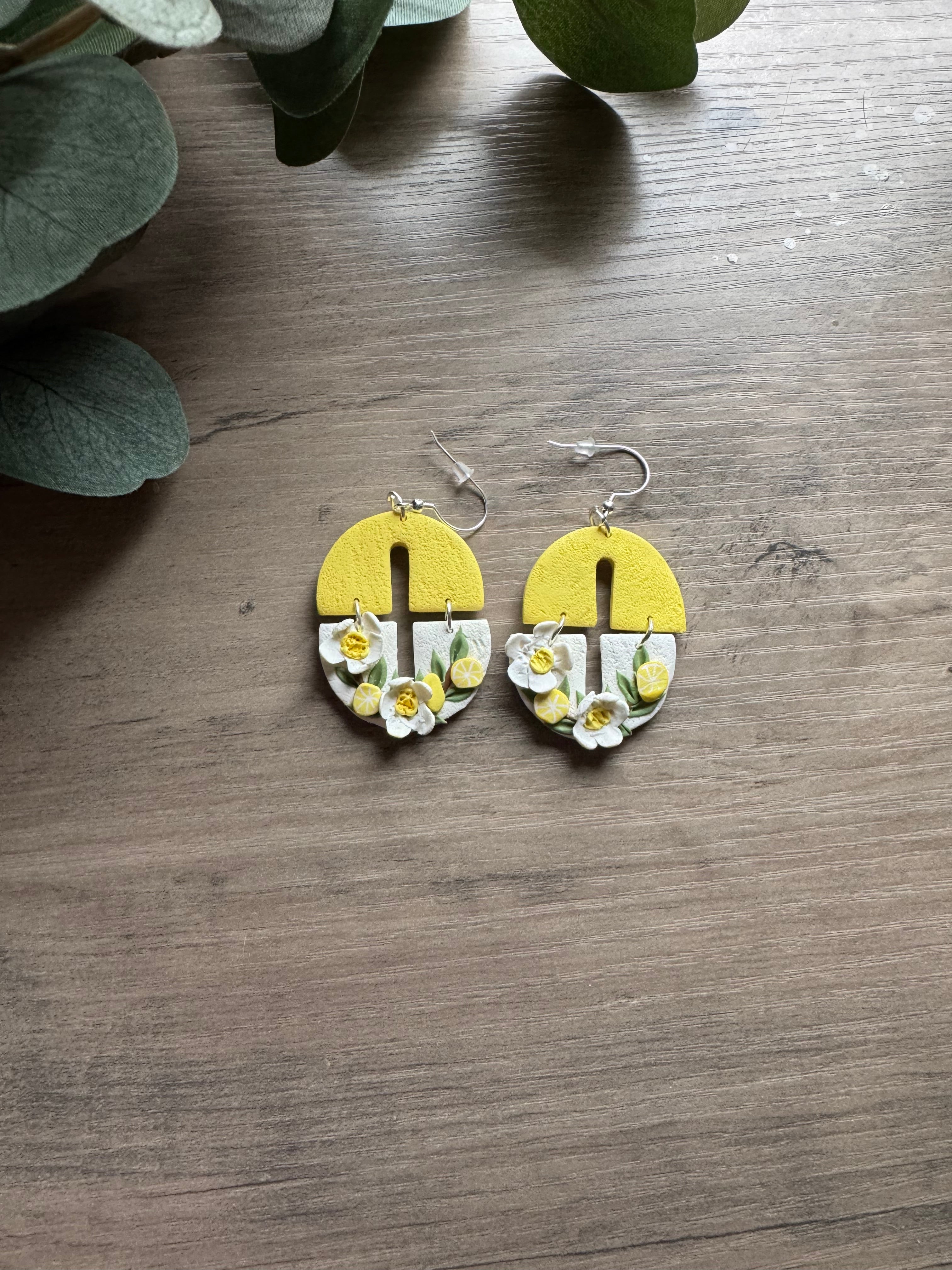 Main Squeeze Earrings