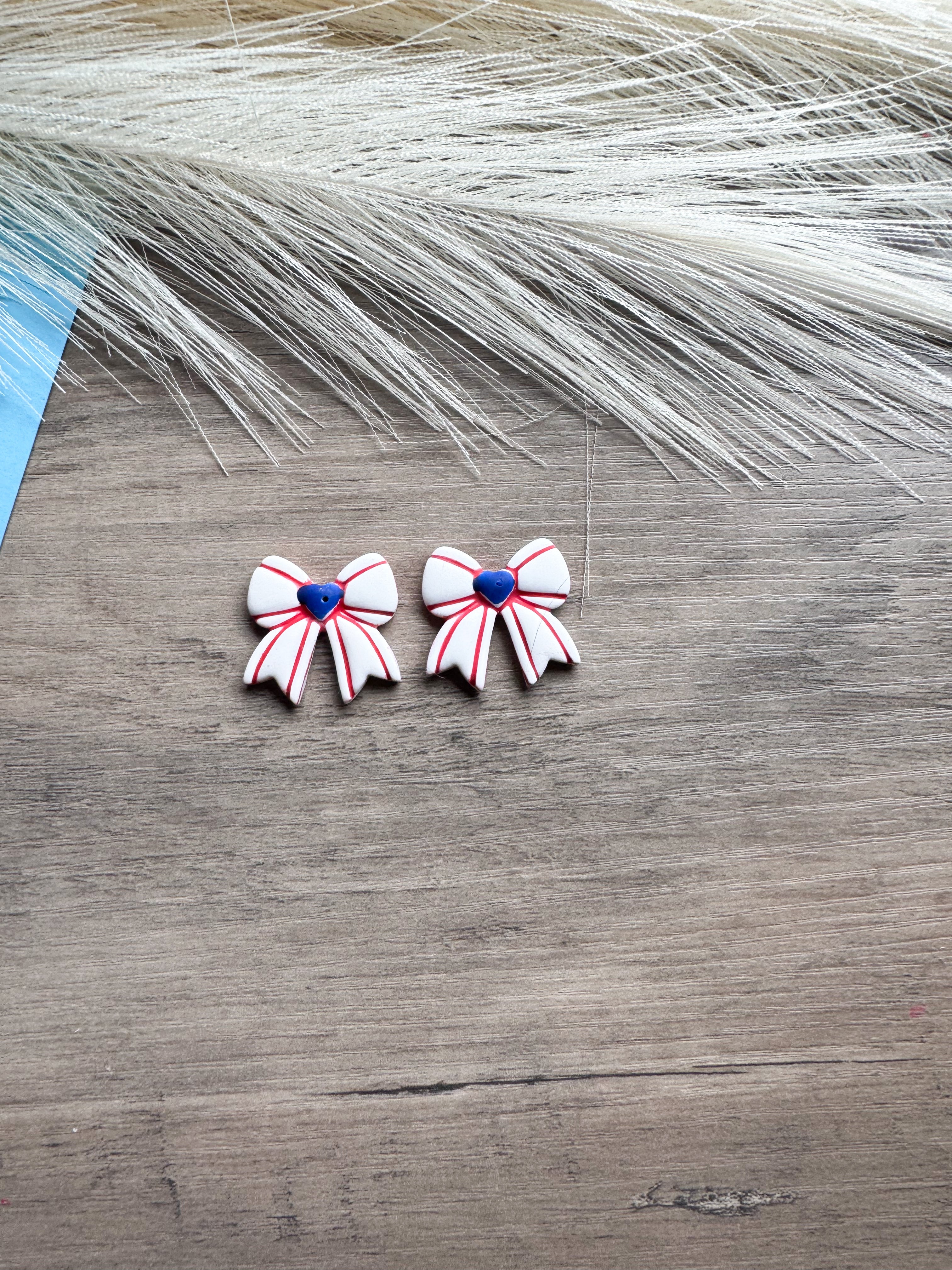 Red white and bows