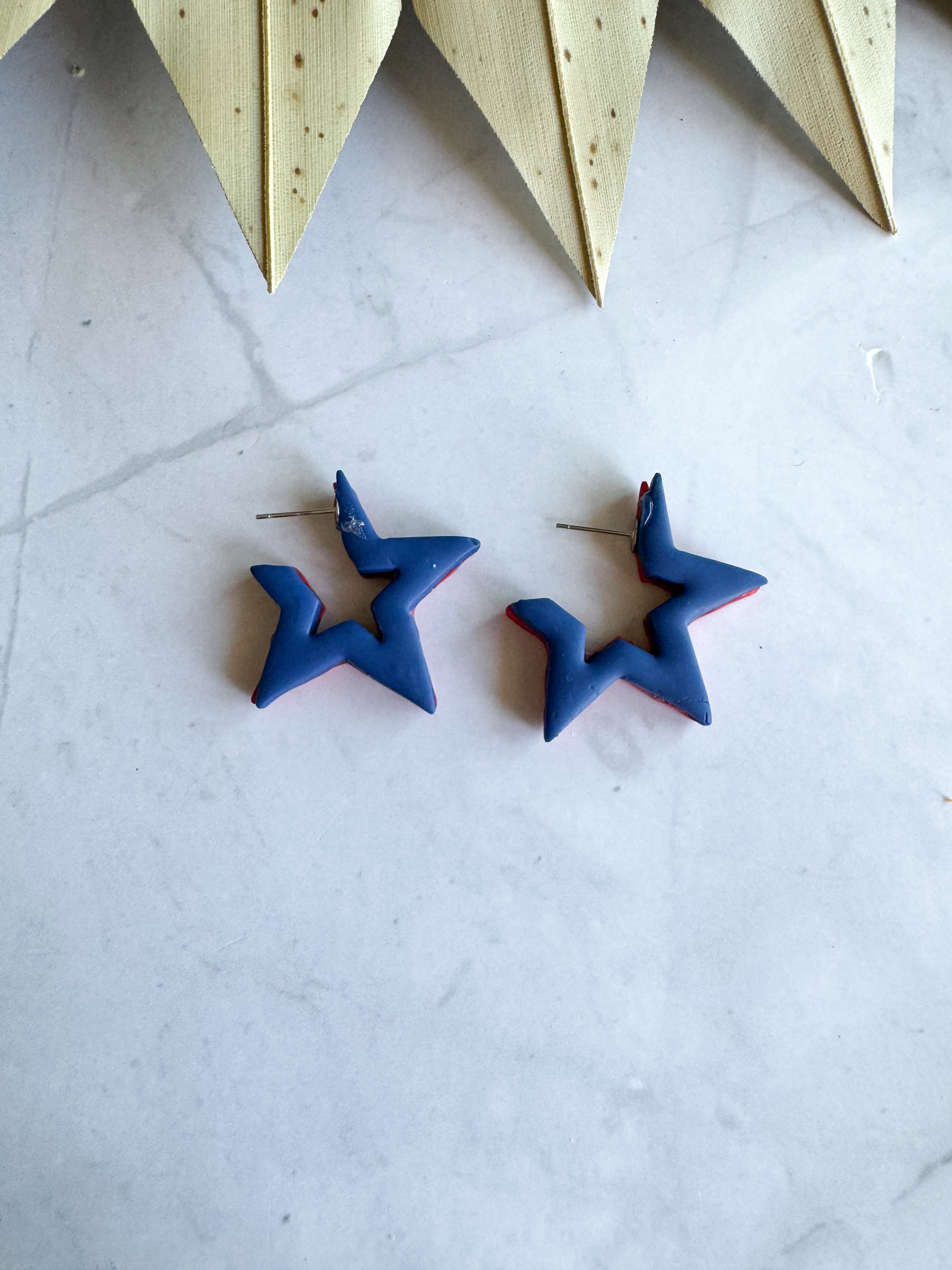 Red and blue star stud