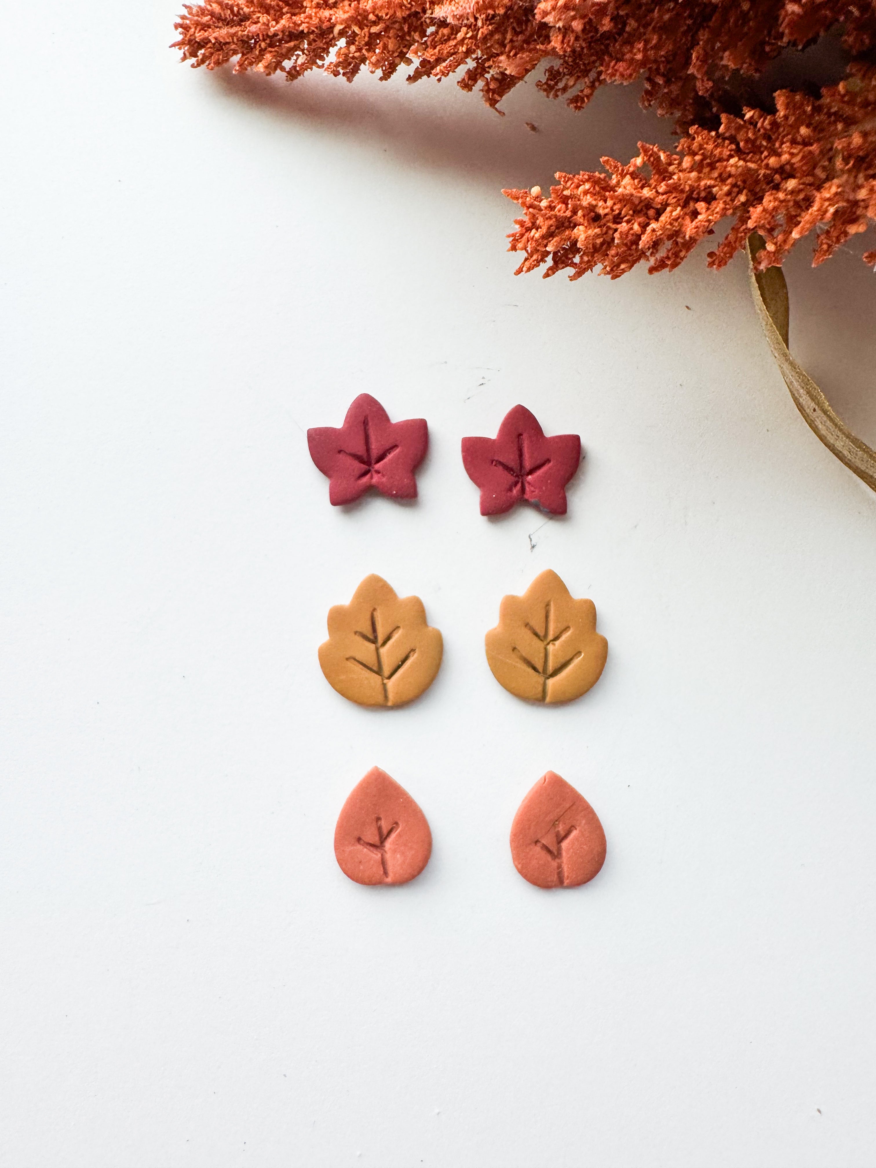 Autumn Leaves Stud Pack