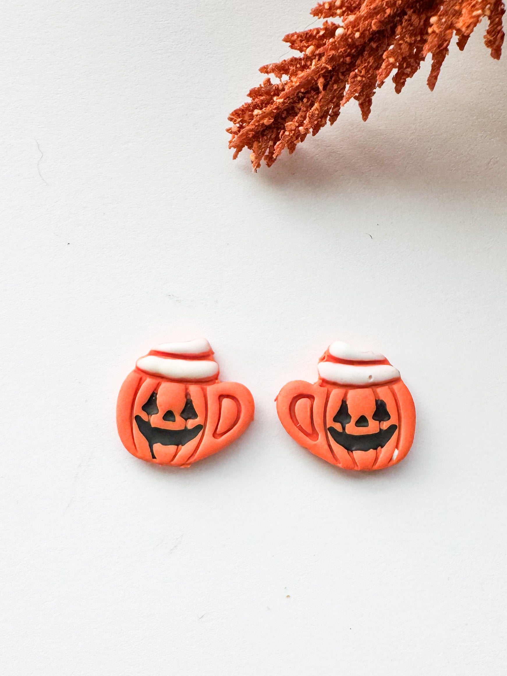 Pumpkin Latte Mug Studs