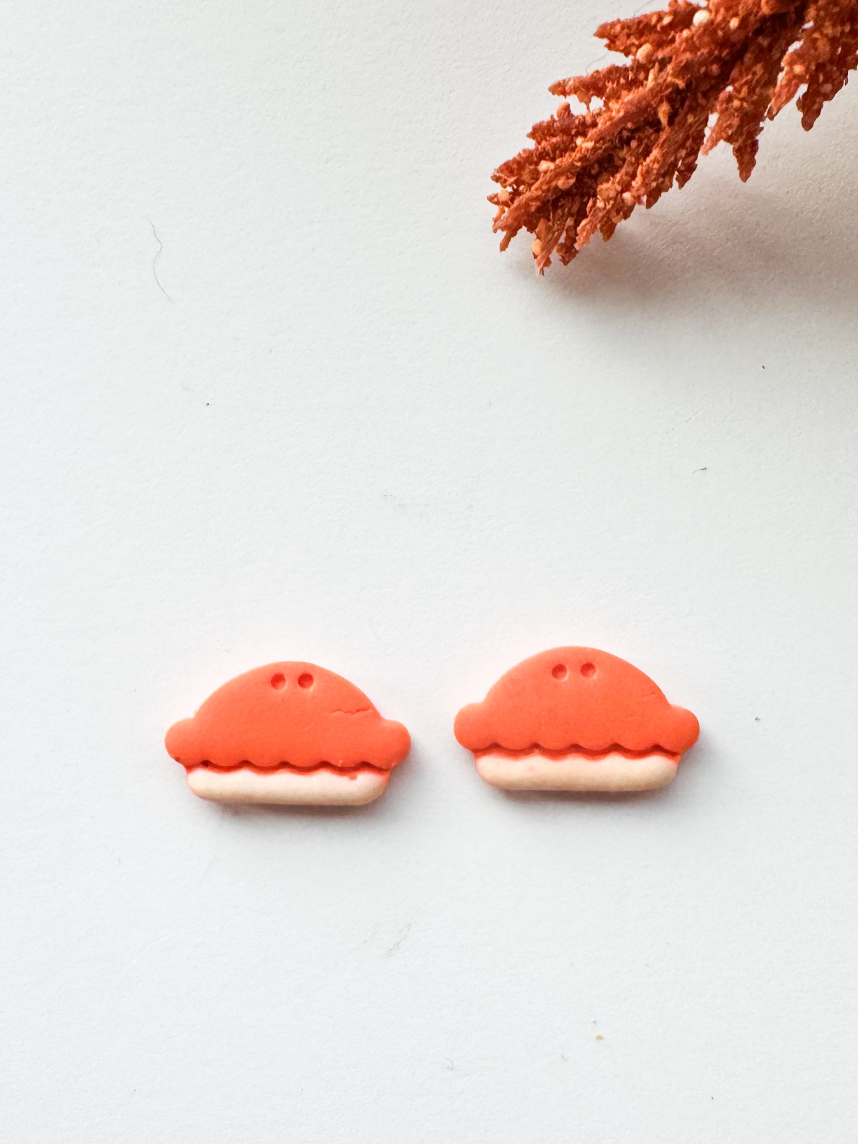 Pumpkin Pie Top Crust Studs