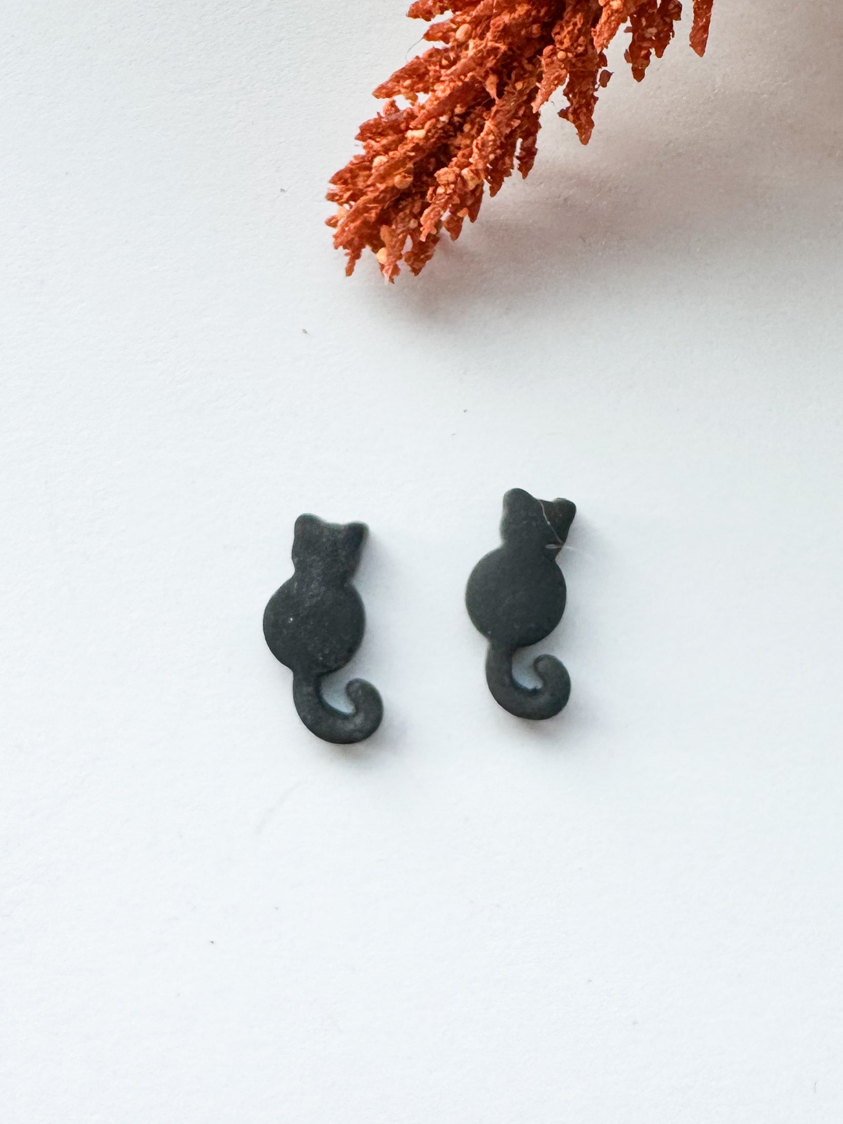Mystic Cat Studs