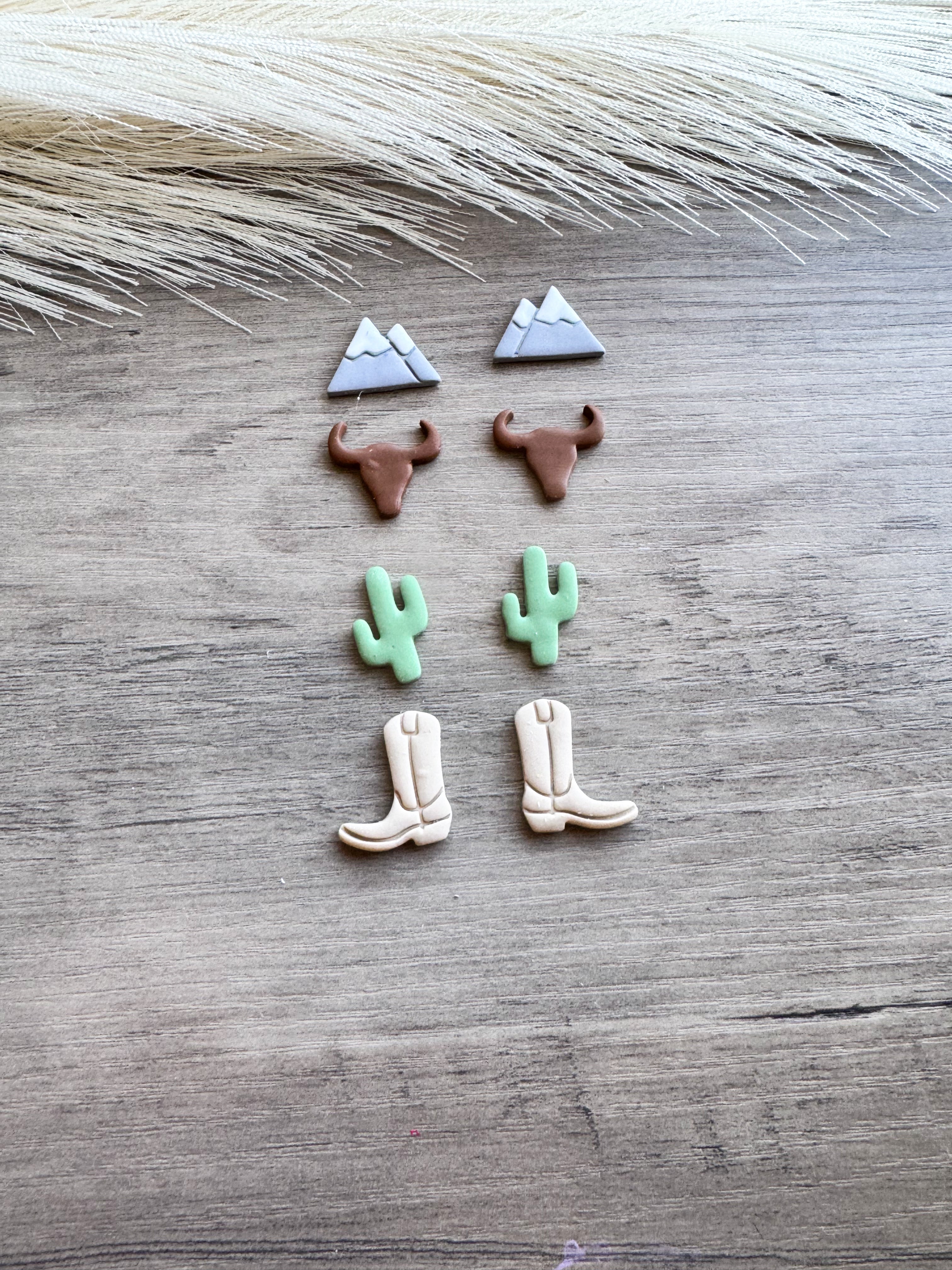 Western Outlaw Stud Pack
